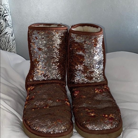 Glitter UGGS - Picture 3 of 6